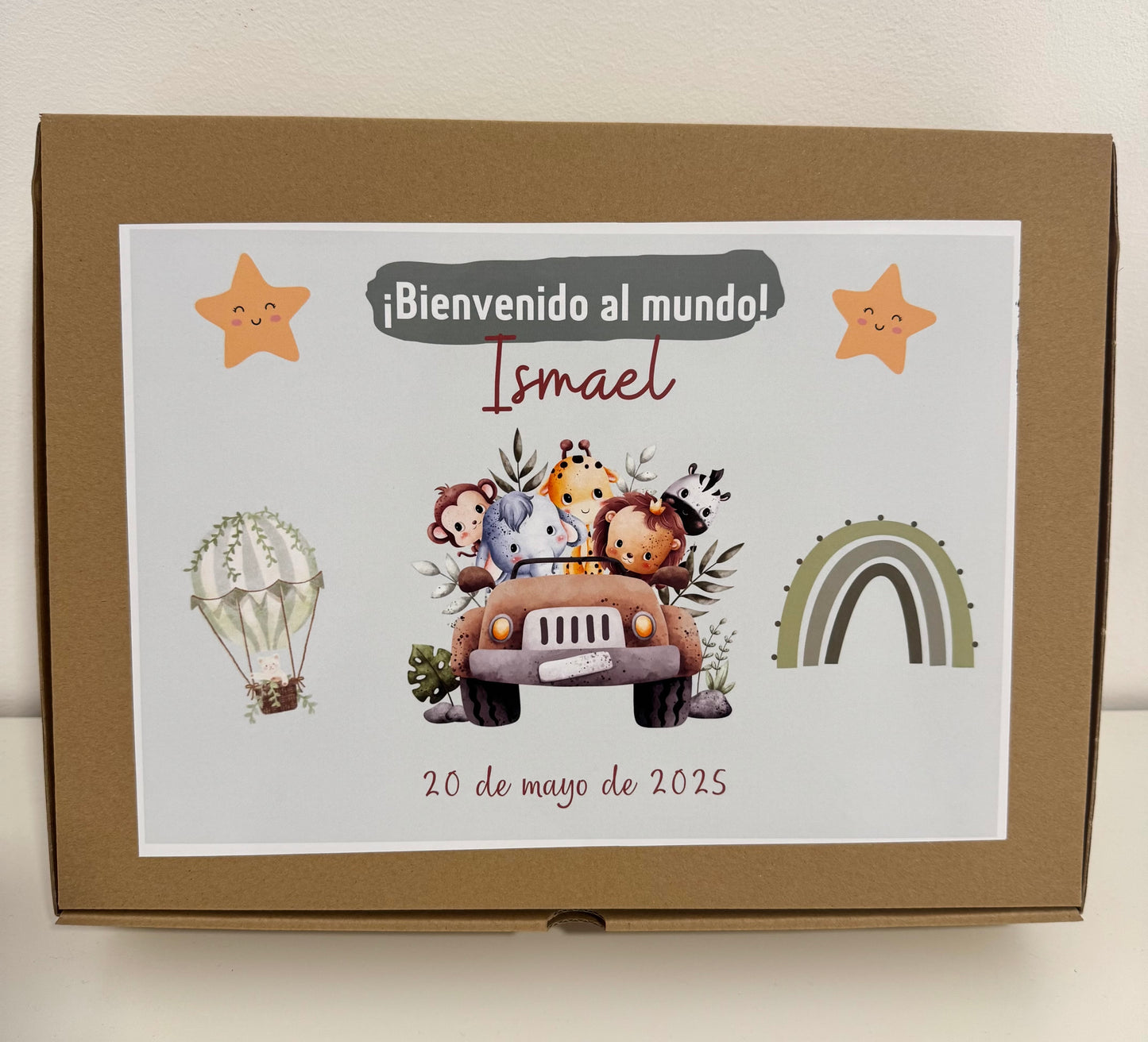 caja personalizada bienvenido al mundo