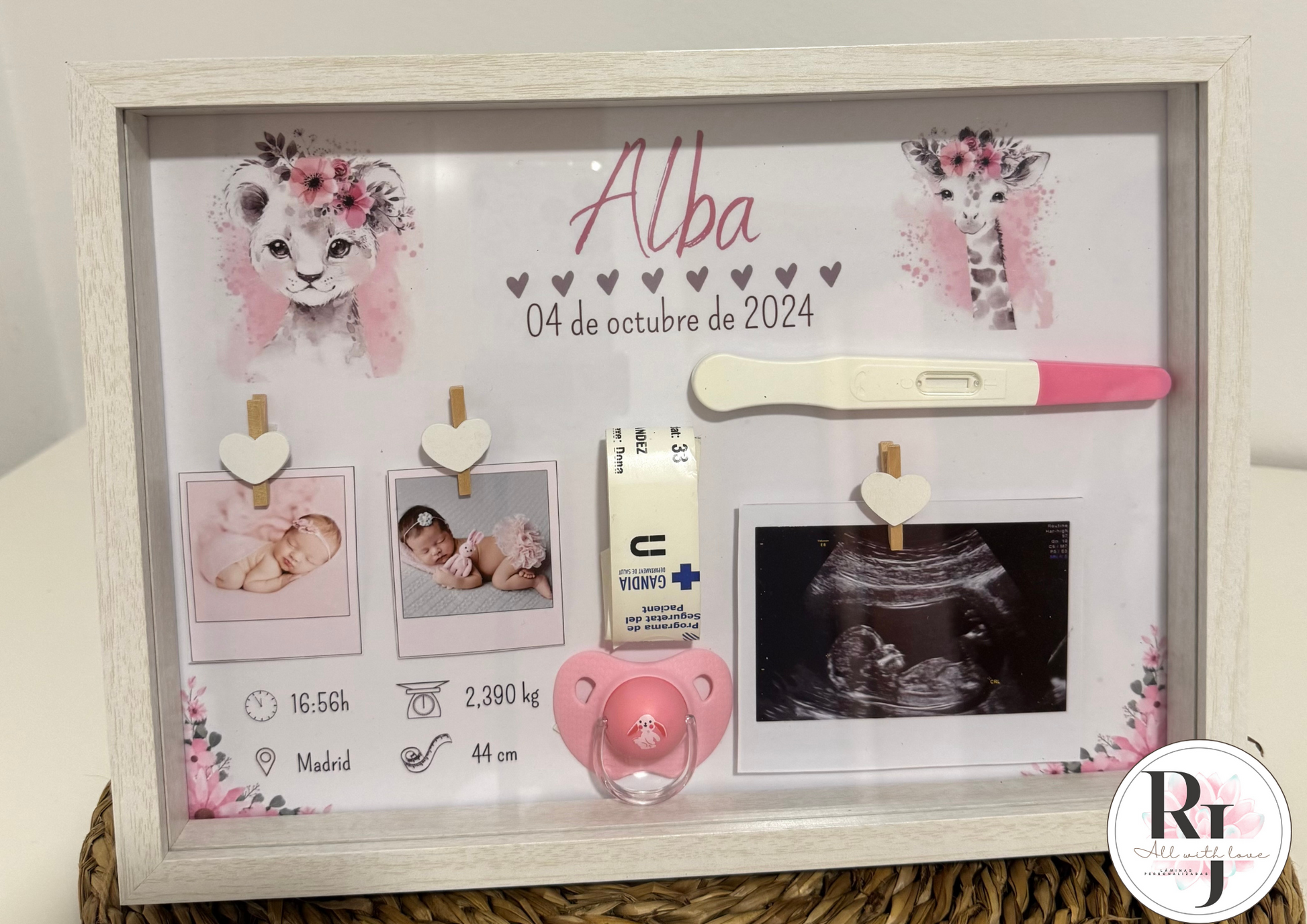 Guarda recuerdos nacimiento bebé recién nacido leoncita y jirafa rosa